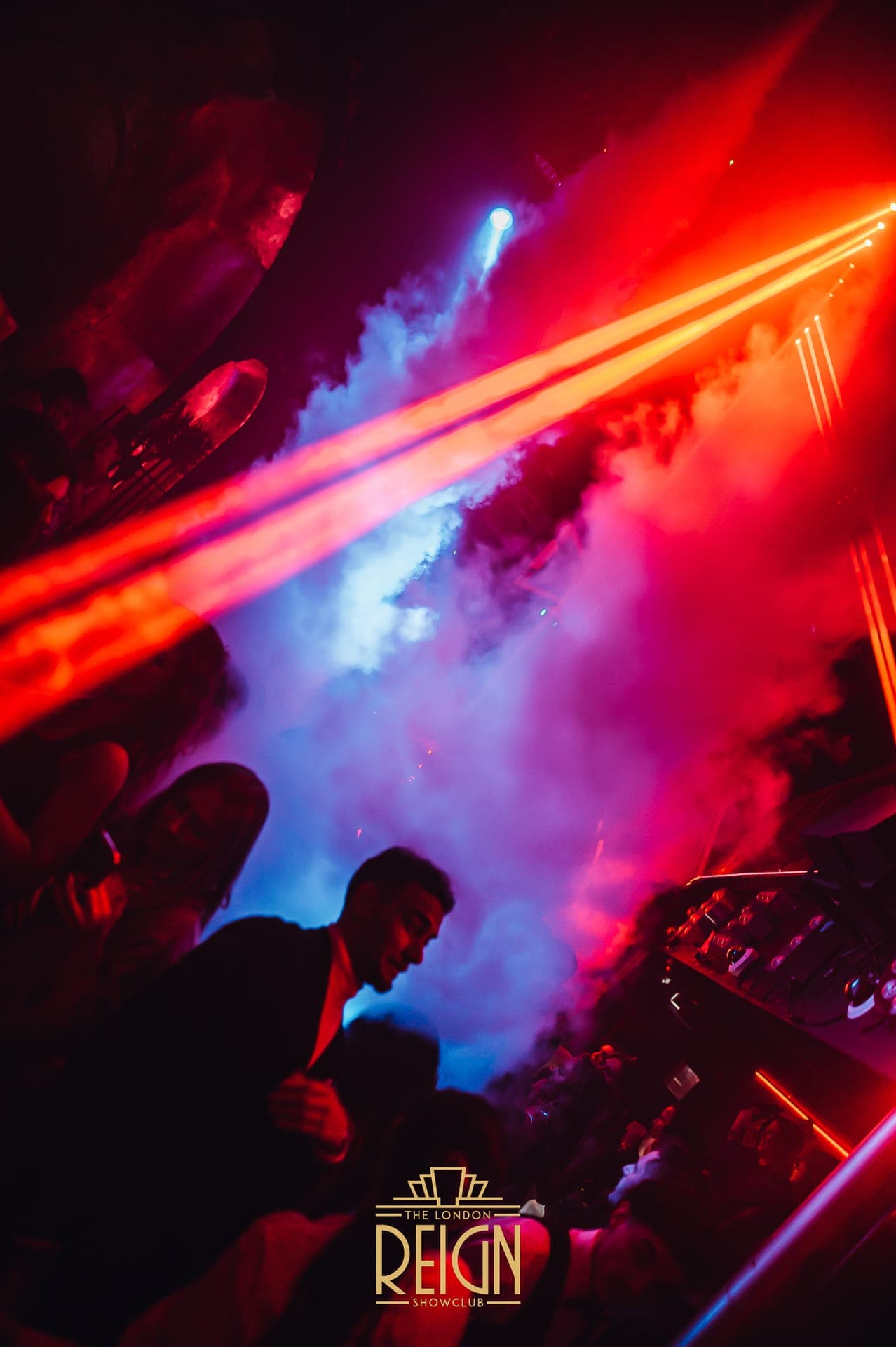 Hen Party at a London Club: The Complete Planning Guide